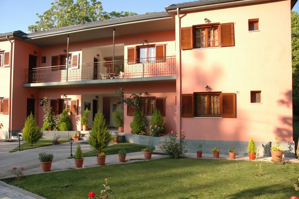 كونيتسا Artemis Apartments المظهر الخارجي الصورة